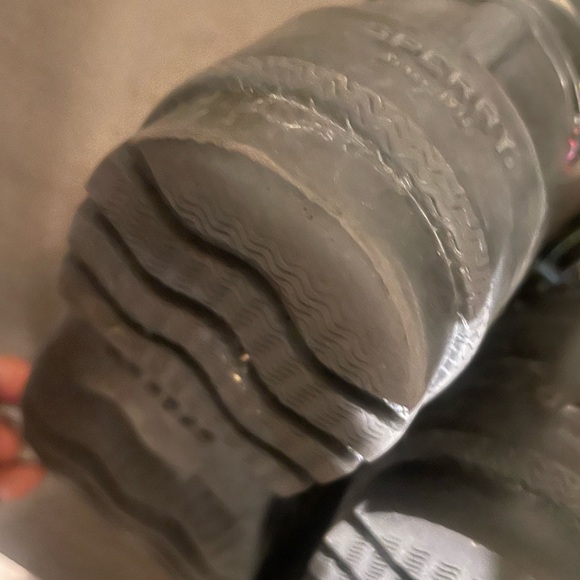 Girls Sperry boots! - Picture 7 of 9